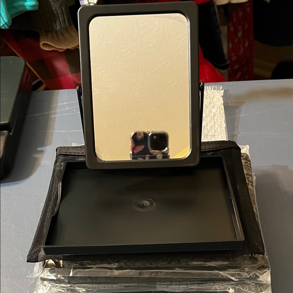 Mary Kay portable makeup mirrors, set of 4, brand new.